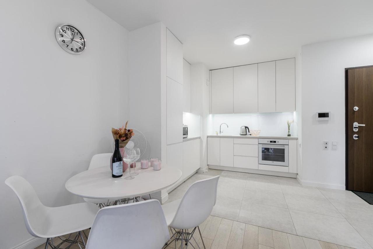 Luxury Apartment On Grzybowska Street 바르샤바 외부 사진